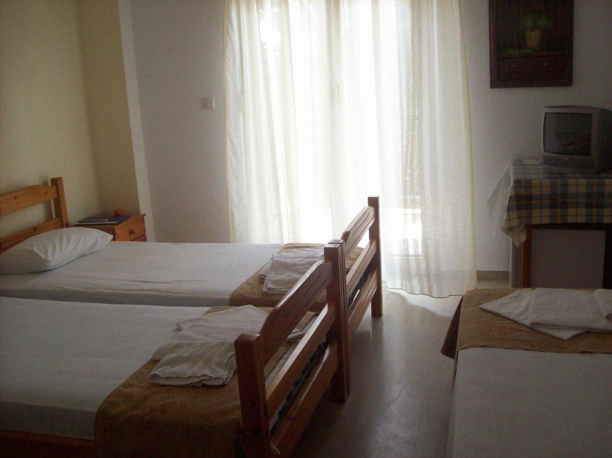 Aquarius Hotel فوركا الغرفة الصورة