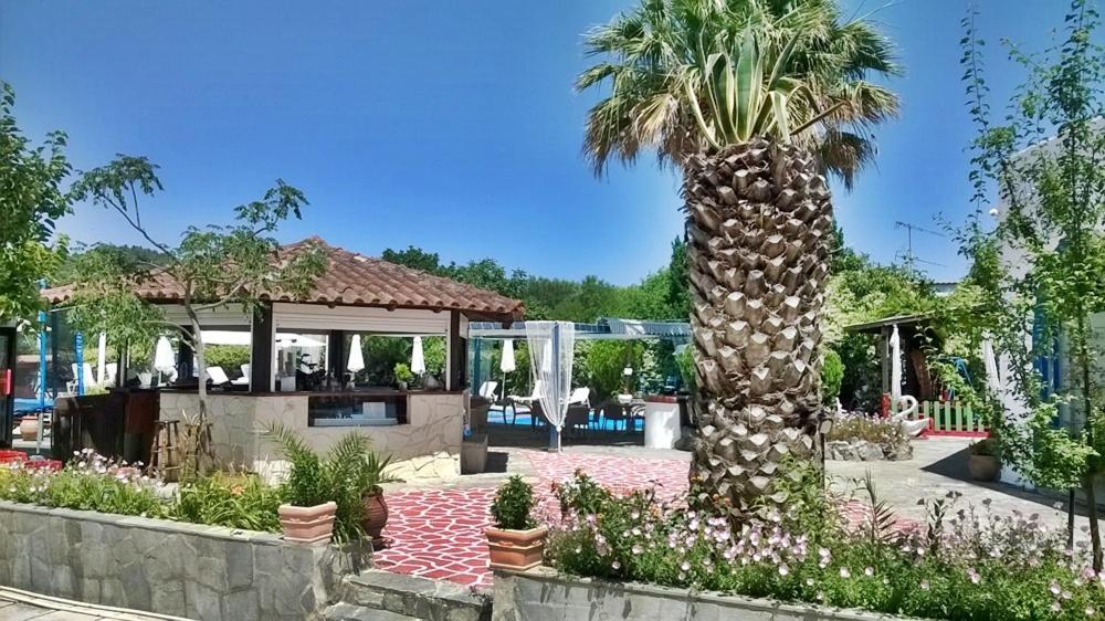 Aquarius Hotel فوركا المظهر الخارجي الصورة