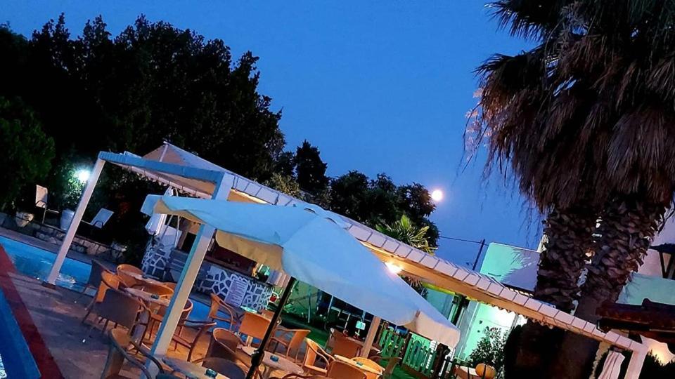 Aquarius Hotel فوركا المظهر الخارجي الصورة